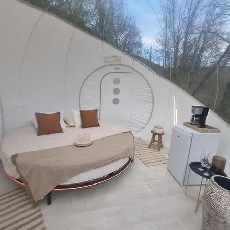 Camping Les Lodges Du Tarn * Mostuejouls